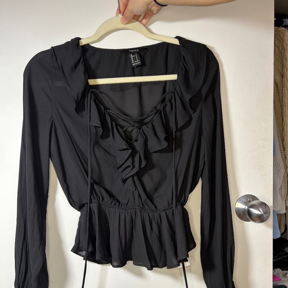Lace up ruffled cinched blouse